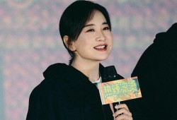 贾玲最新爆料电影,揭秘幕后故事与感人瞬间